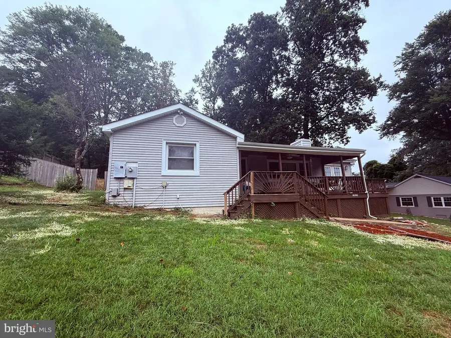 18318 Sharon Rd, Triangle, VA 22172 - Image #2