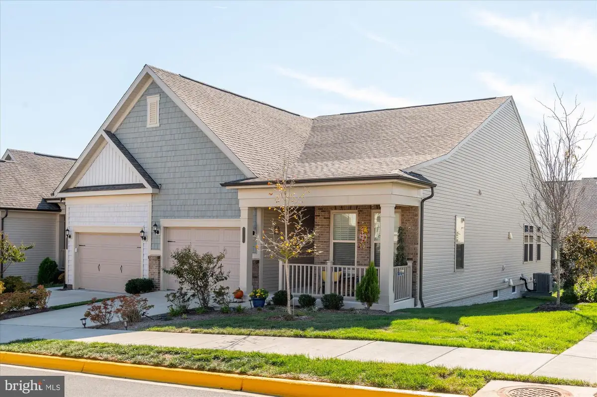 15855 Lavender Woods Ln, Haymarket, VA 20169 - Image #1