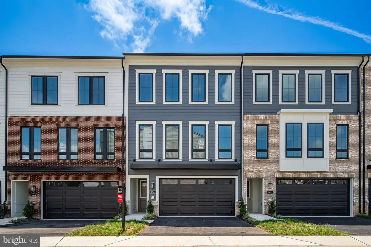 647 Angelfish Way, Woodbridge, VA 22191 - Image #1