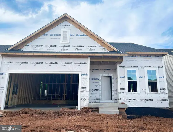 9244 Crestview Ridge Dr, BRISTOW, VA 20136