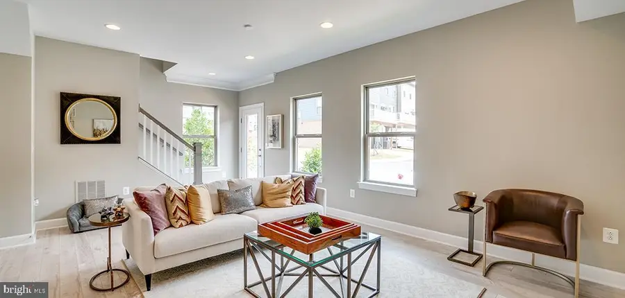 1765 Dunnington Pl, Dumfries, VA 22026 - Image #3