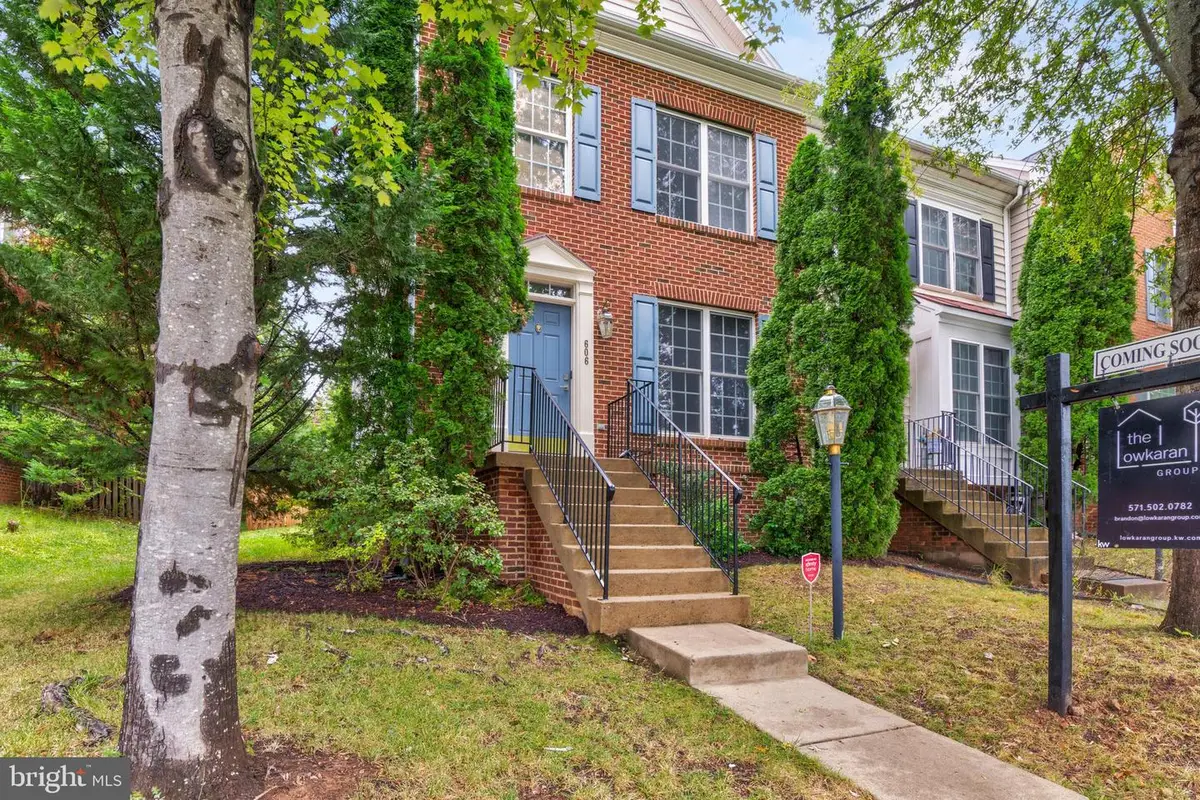 2606 Oak Valley Dr, Woodbridge, VA 22191 - Image #1