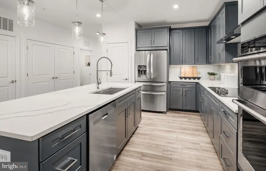 5800 Moonstone Way #401, Haymarket, VA 20169 - Image #2