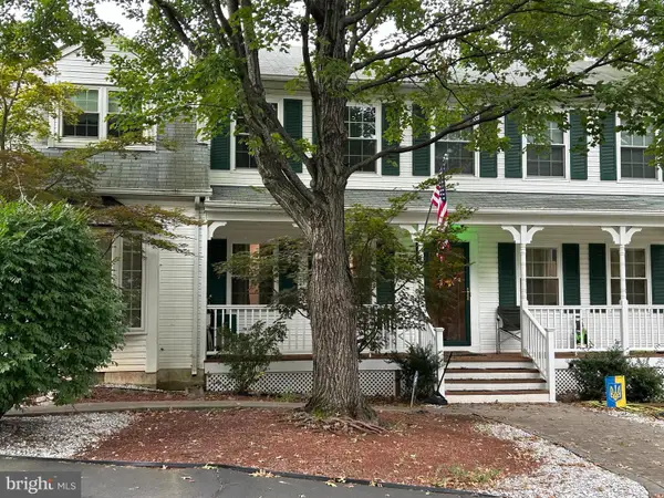 5678 Roundtree Dr, WOODBRIDGE, VA 22193