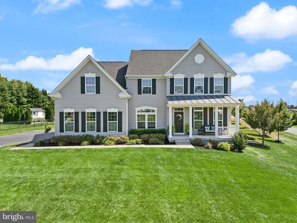 12115 Edmund Saul Ct, Nokesville, VA 20181 - Image #1