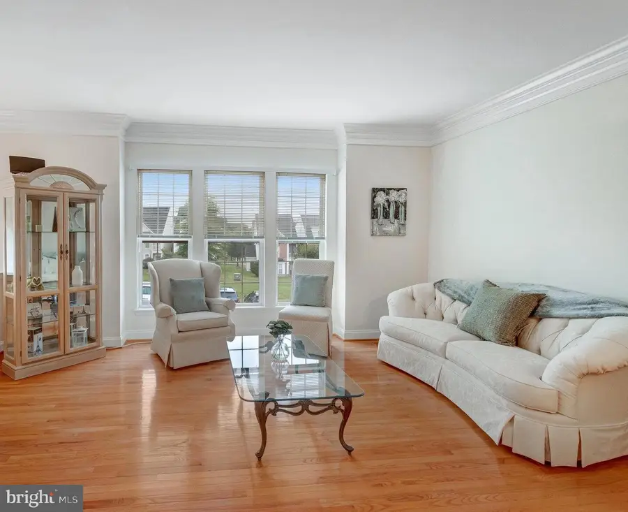 16559 Bramblewood Ln, Woodbridge, VA 22191 - Image #3