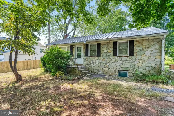 6796 Fayette St, HAYMARKET, VA 20169