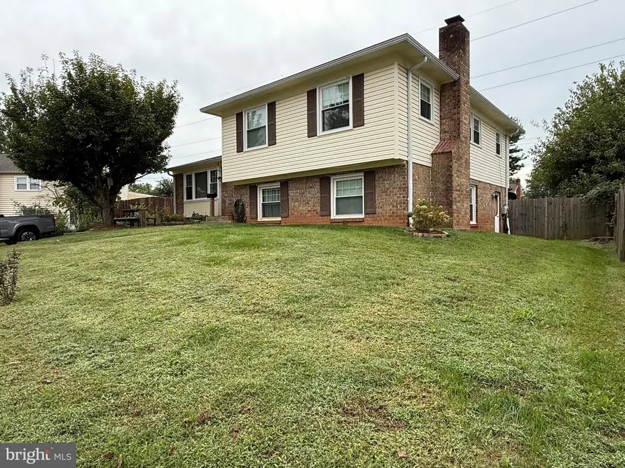 9724 Copeland Dr, Manassas, VA 20109 - Image #3