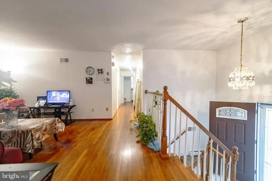 4306 Eldorado Dr, Woodbridge, VA 22193 - Image #3