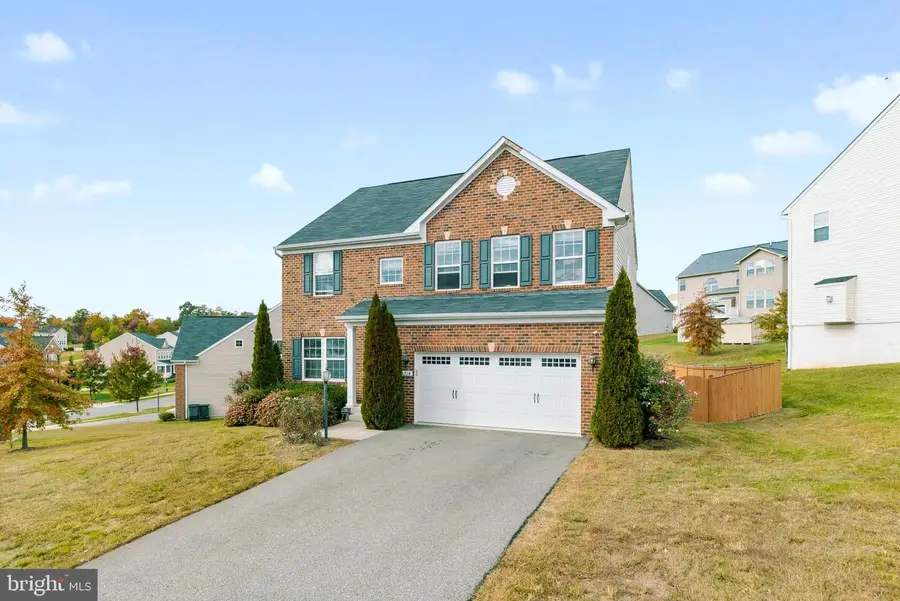 3214 Fledgling Cir, Woodbridge, VA 22193 - Image #2