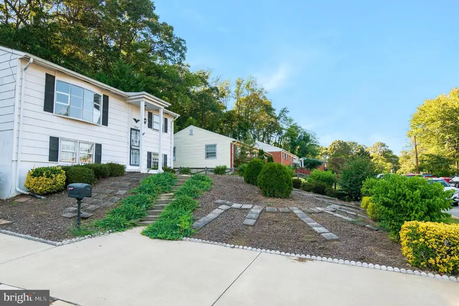 15214 Colorado Ave, Woodbridge, VA 22191 - Image #3