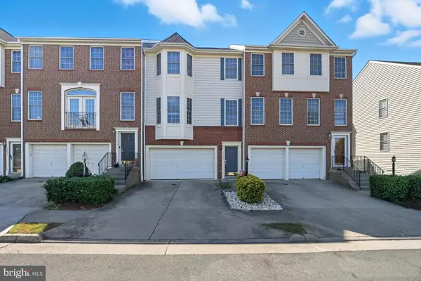 9090 Brewer Creek Pl, MANASSAS, VA 20109