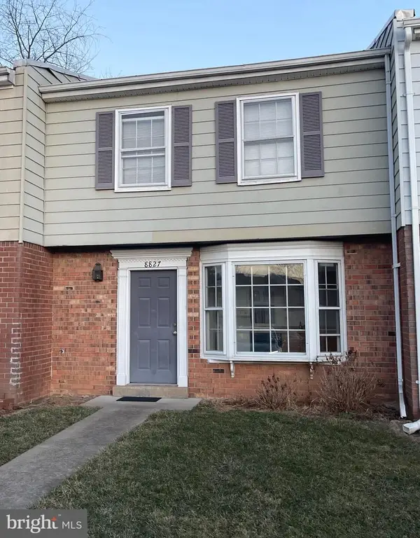 8827 Oak Hollow Ct, MANASSAS, VA 20110