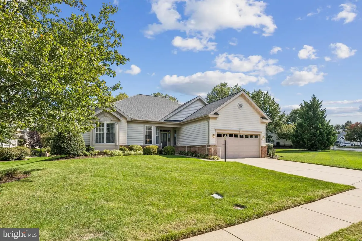 14015 Breeders Cup Dr, Gainesville, VA 20155 - #1