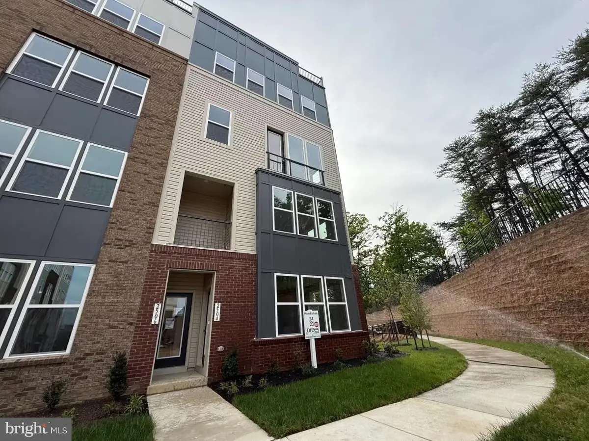 2506 Neabsco Common Pl, Woodbridge, VA 22191 - Image #1