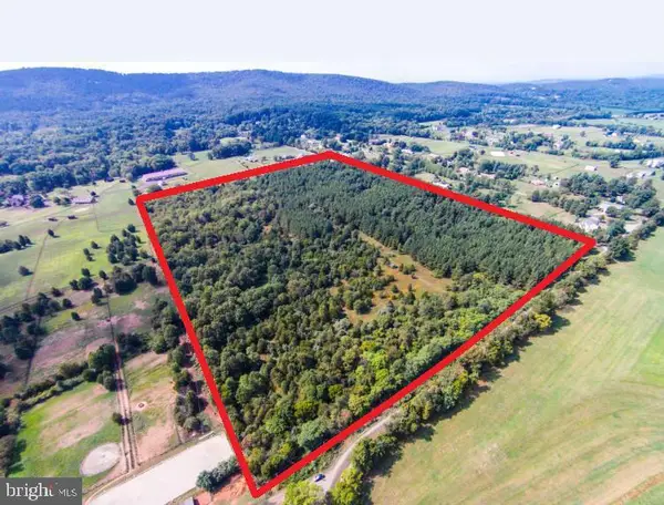 1590 Loudoun Dr, HAYMARKET, VA 20169