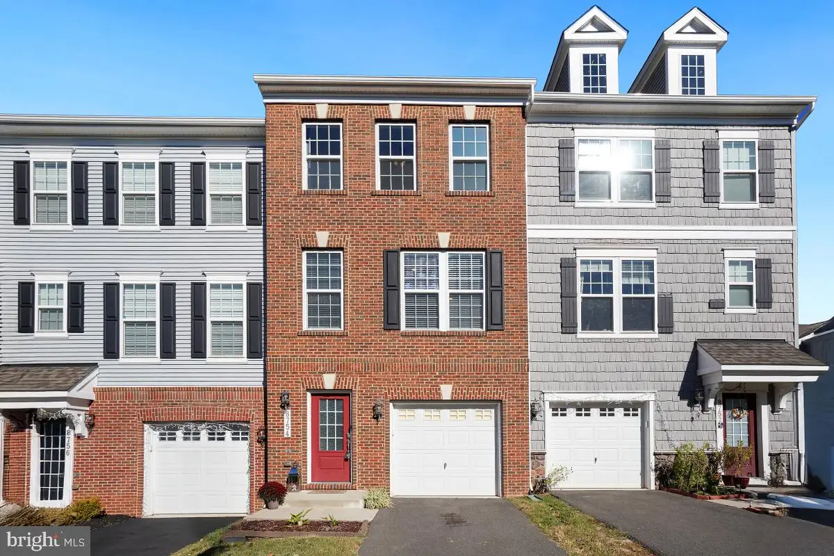 8754 Elsing Green Dr, Manassas, VA 20112 - Image #1