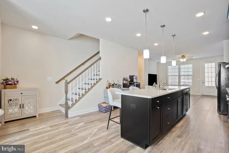 8754 Elsing Green Dr, Manassas, VA 20112 - Image #3