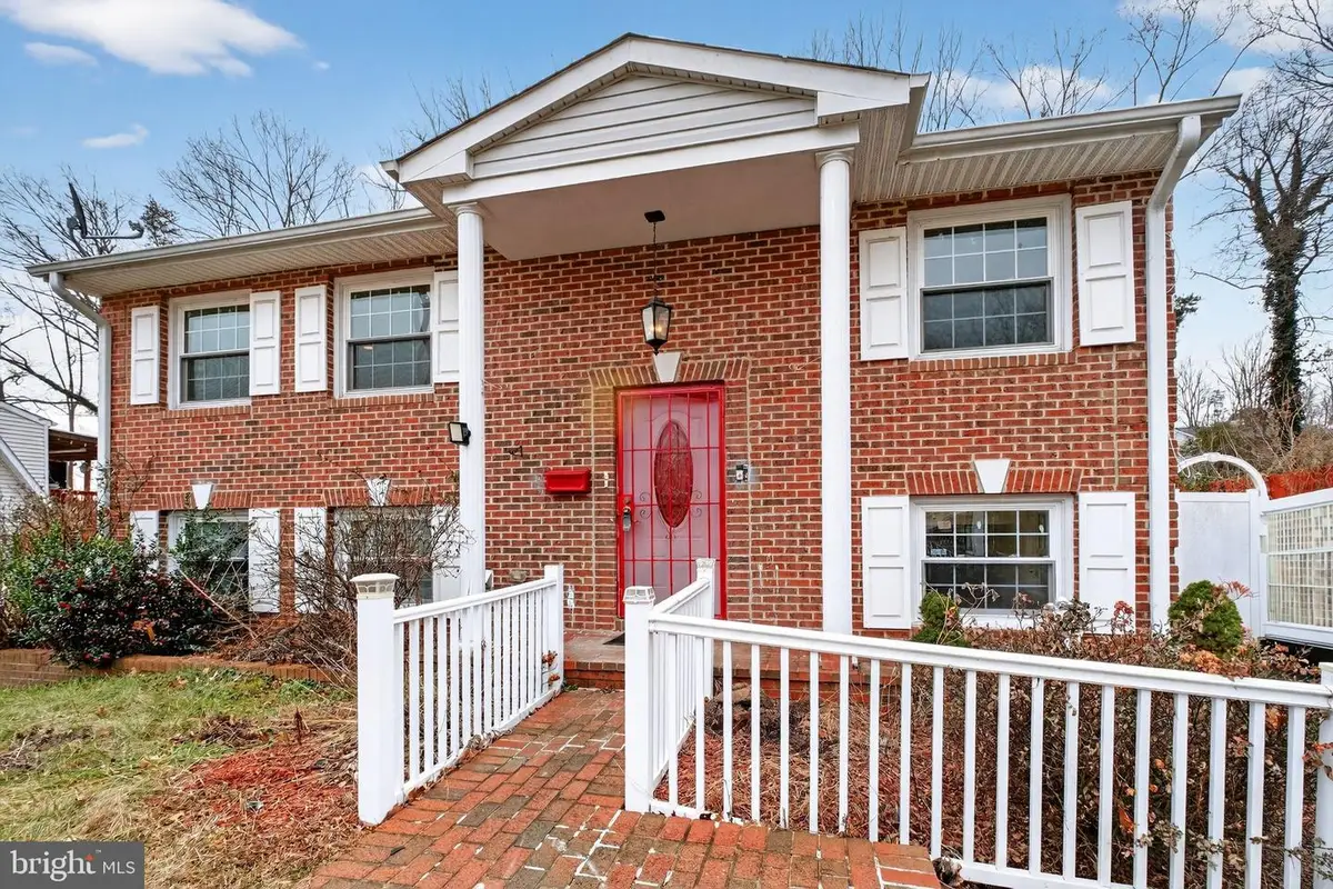 4636 Evansdale Rd, Woodbridge, VA 22193 - Image #1