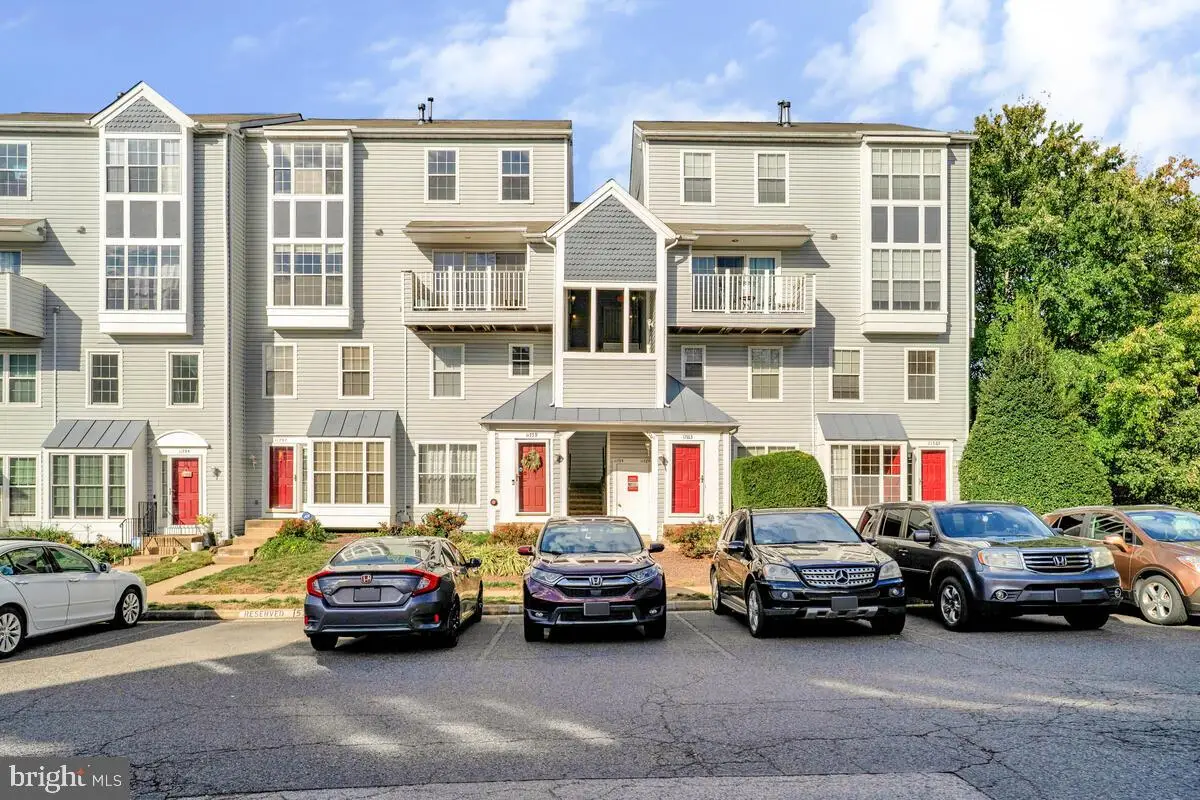 11761 Tolson Pl #11761, Woodbridge, VA 22192 - Image #1