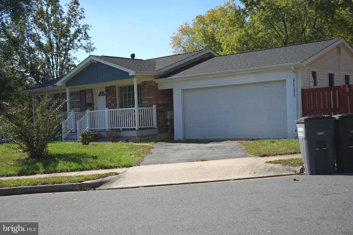 13304 Hardy Ct, Woodbridge, VA 22193 - #1