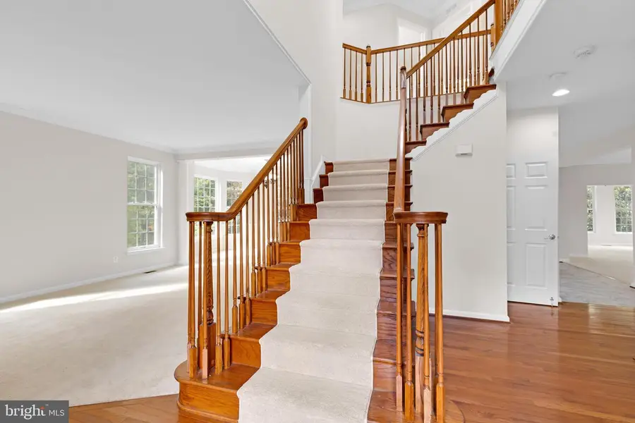 8566 Brickshire Ln, Manassas, VA 20112 - Image #3