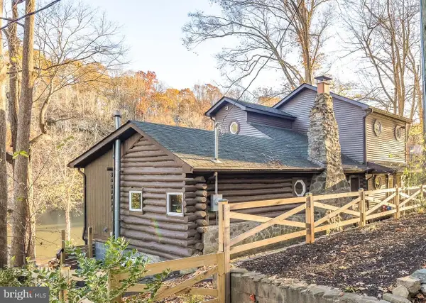 11999 Manning Rd, MANASSAS, VA 20112