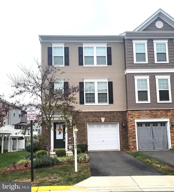 10726 Shadewell Spring Way, MANASSAS, VA 20112