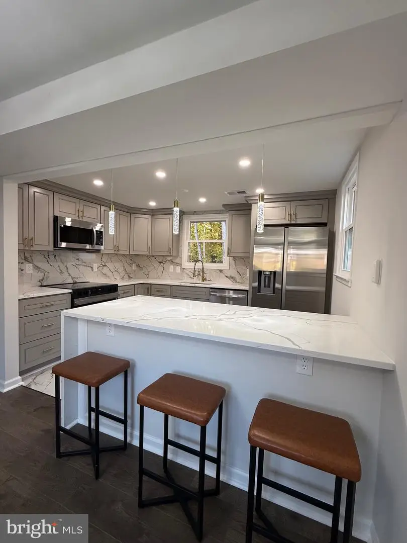 13014 Kerrydale Rd, Woodbridge, VA 22193 - Image #1