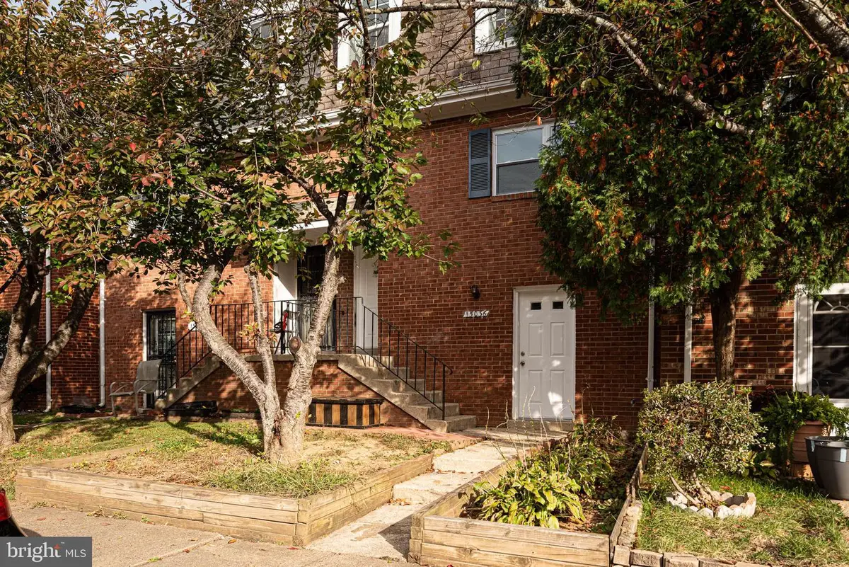 15036 Cherrydale Dr, Woodbridge, VA 22193 - Image #1