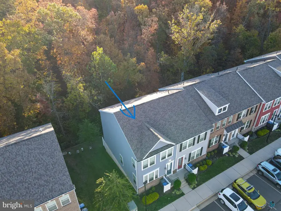 6133 Camerons Ferry Dr, Haymarket, VA 20169 - Image #2