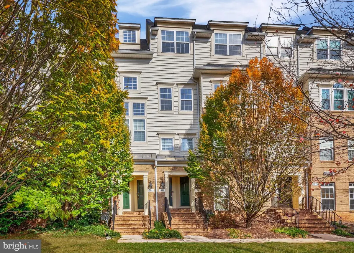 7096 Little Thames Dr, Gainesville, VA 20155 - Image #1