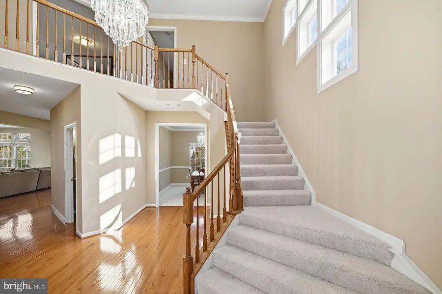 6837 Rathbone Pl, Gainesville, VA 20155 - Image #3