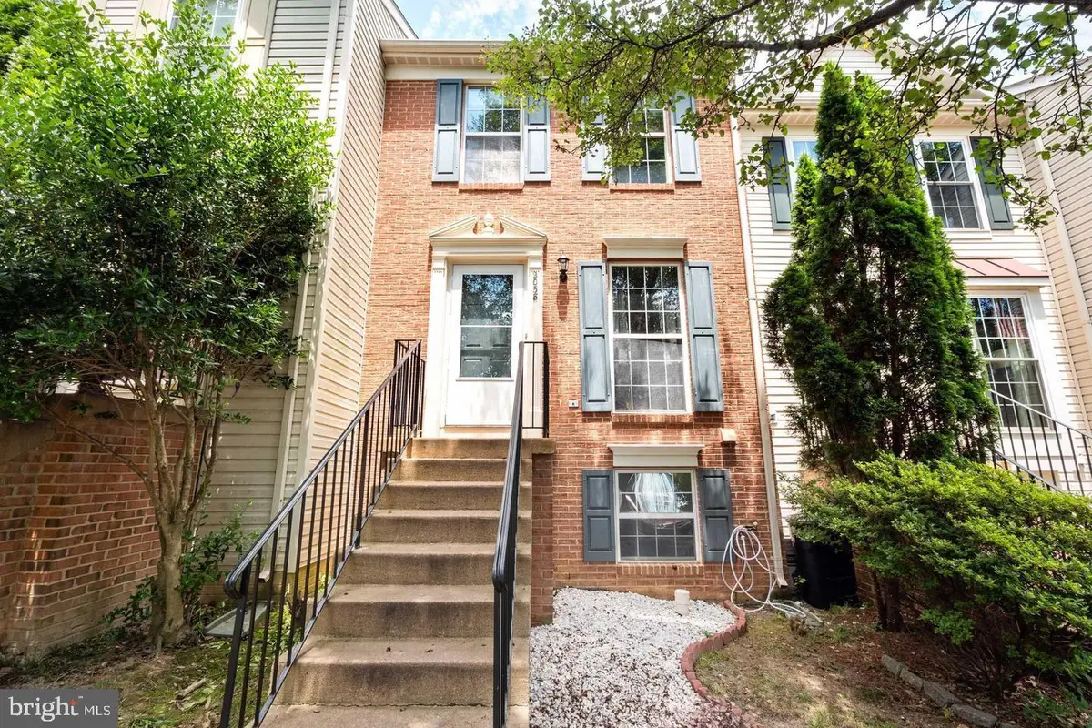 2038 Stargrass Ct, Woodbridge, VA 22192 - Image #1