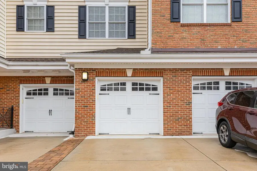 15110 Heather Mill Ln #201, Haymarket, VA 20169 - Image #3