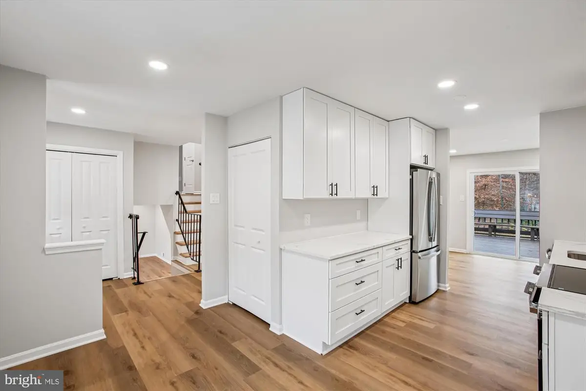 12060 Willowood Dr, Woodbridge, VA 22192 - Image #1