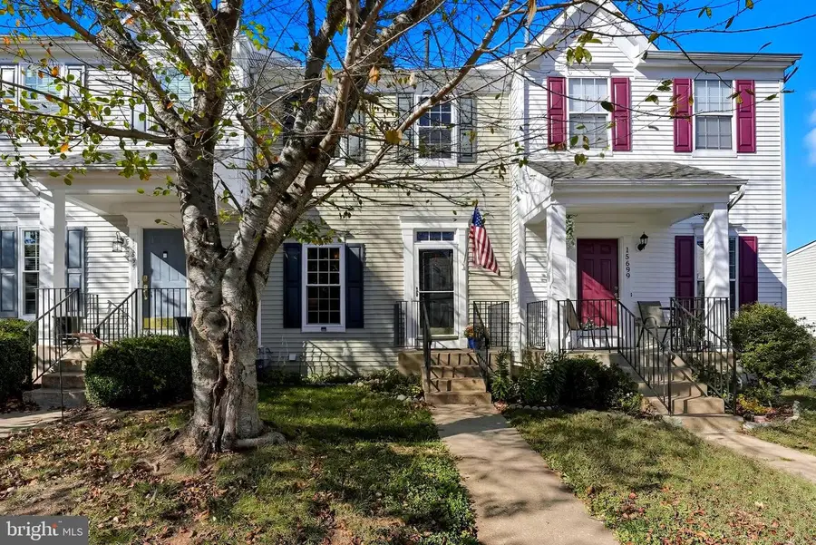 15697 Viewpoint Cir, Dumfries, VA 22025 - Image #2