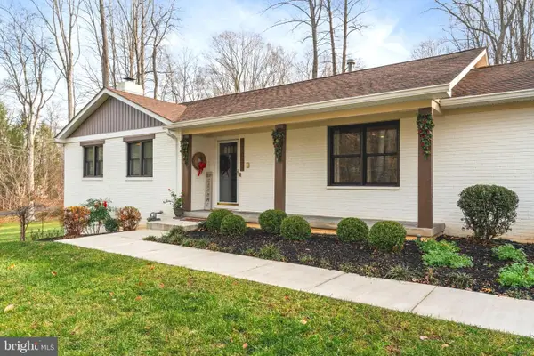 11049 Newood Dr, MANASSAS, VA 20111