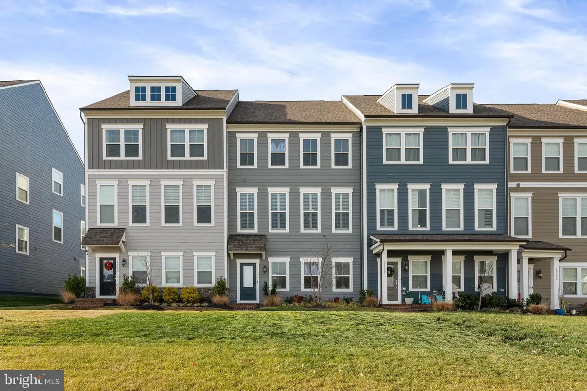 1706 Autumn Maple Leaf Dr, Dumfries, VA 22026 - Image #1