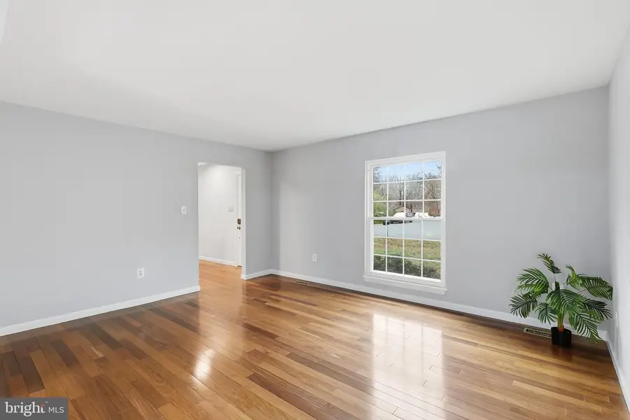 12651 Peak Ct, Manassas, VA 20112 - Image #3