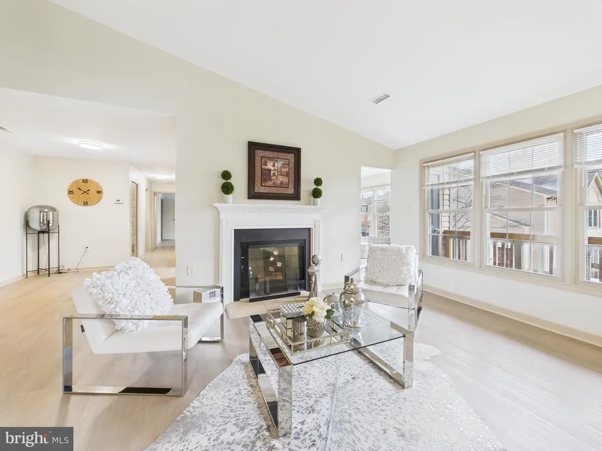 10531 Stonington Ln, Manassas, VA 20109 - Image #1