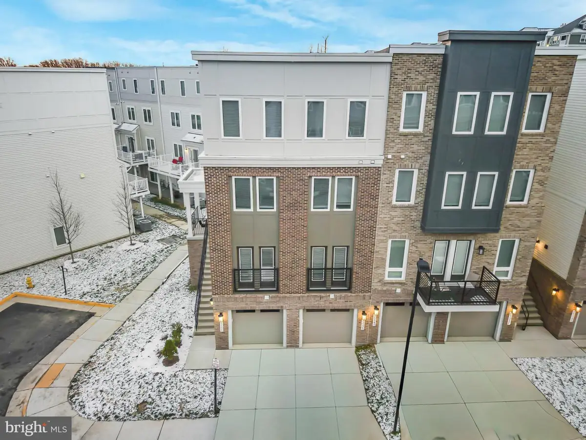 15535 Smoke Box Way, Woodbridge, VA 22191 - Image #1