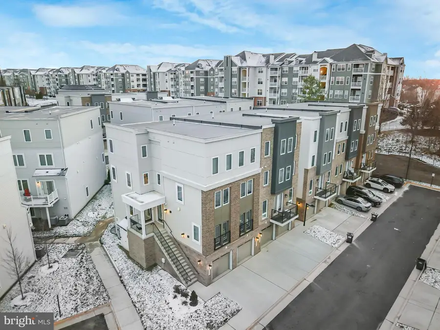 15535 Smoke Box Way, Woodbridge, VA 22191 - Image #2