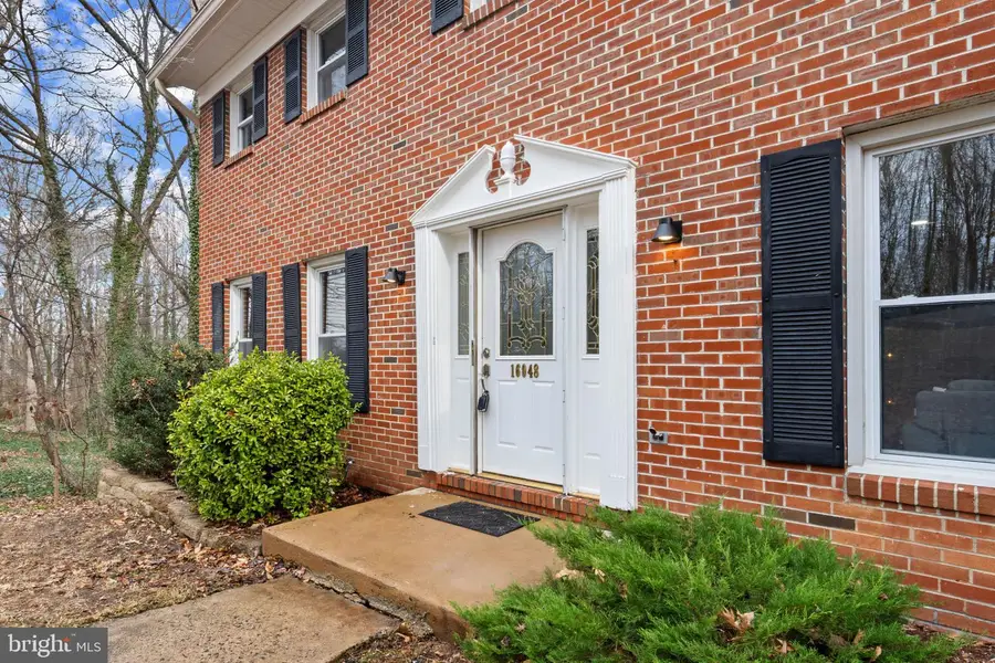 16048 Fairway Dr, Dumfries, VA 22025 - Image #3