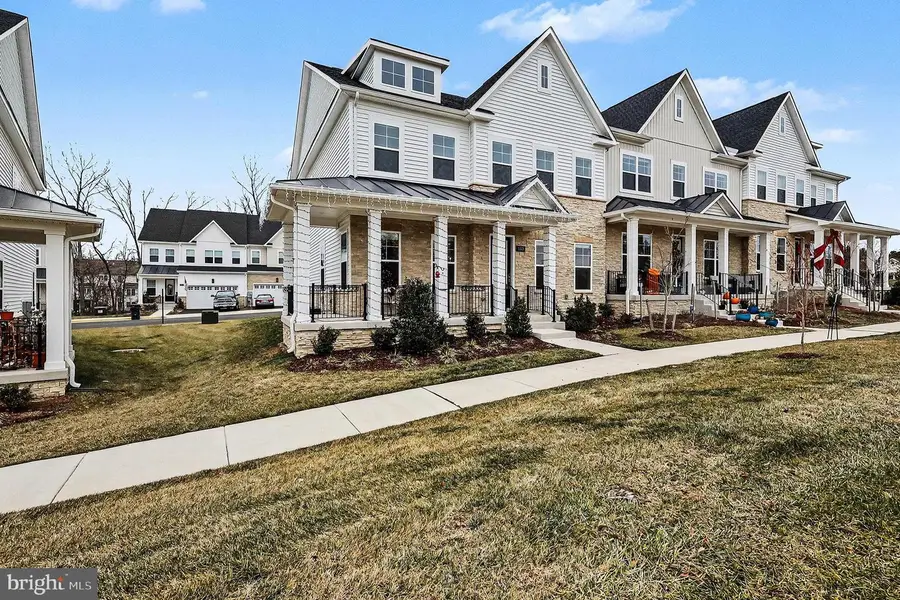 5513 Veltri Ter, Haymarket, VA 20169 - #3