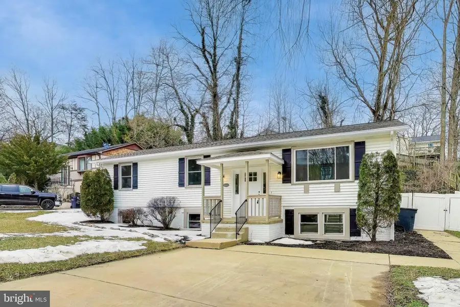 18905 Red Oak Ln, Triangle, VA 22172 - #2