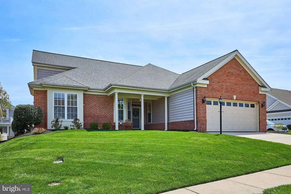 6907 Broadleaf Ter, Gainesville, VA 20155 - #1