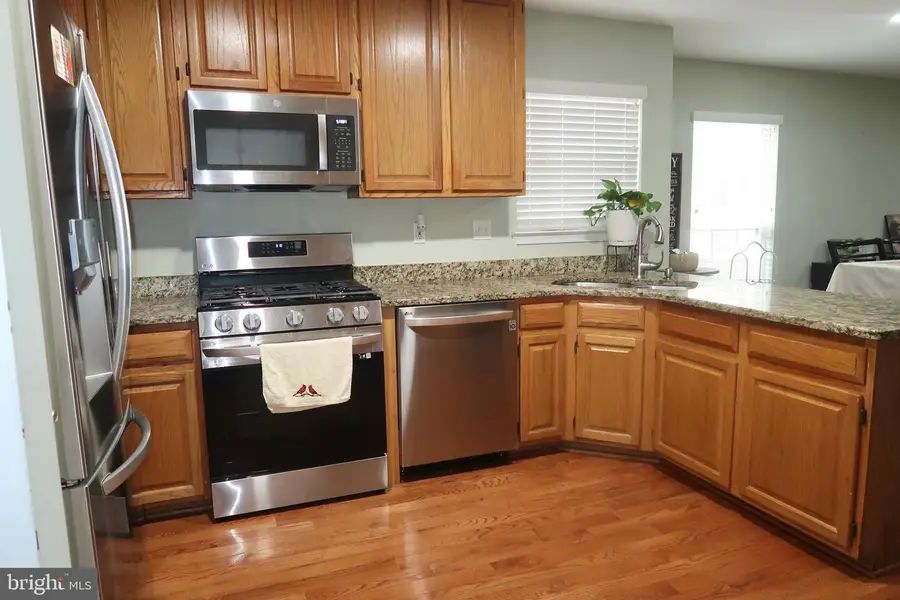 5366 Mansfield Ct, Woodbridge, VA 22193 - Image #3
