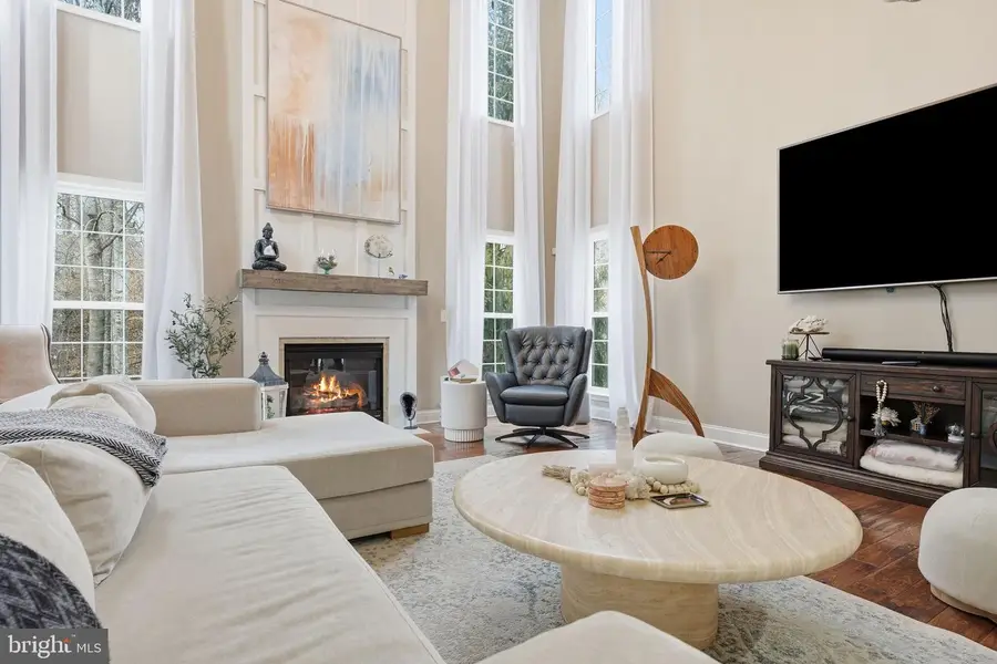 6049 Persinger House Ct, Manassas, VA 20112 - Image #2