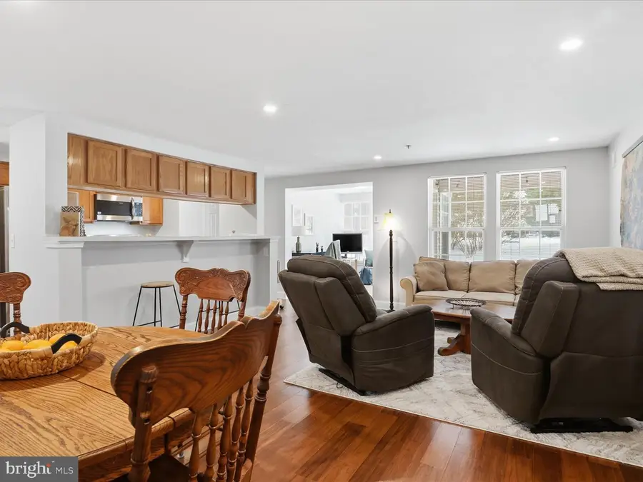 3620 Sherbrooke Cir #103, Woodbridge, VA 22192 - Image #3